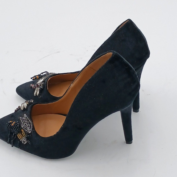 Qupid Shoes Womens 8.5 Pump‎ High Heels Slip On Black Closed Toe Low Top - Picture 1 of 9